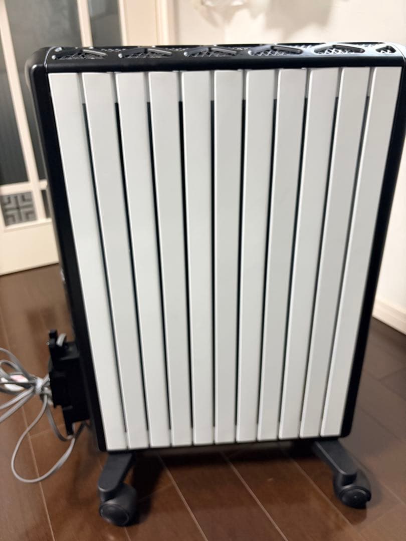 デロンギ　マルチダイナミックヒーターMDH15-BK