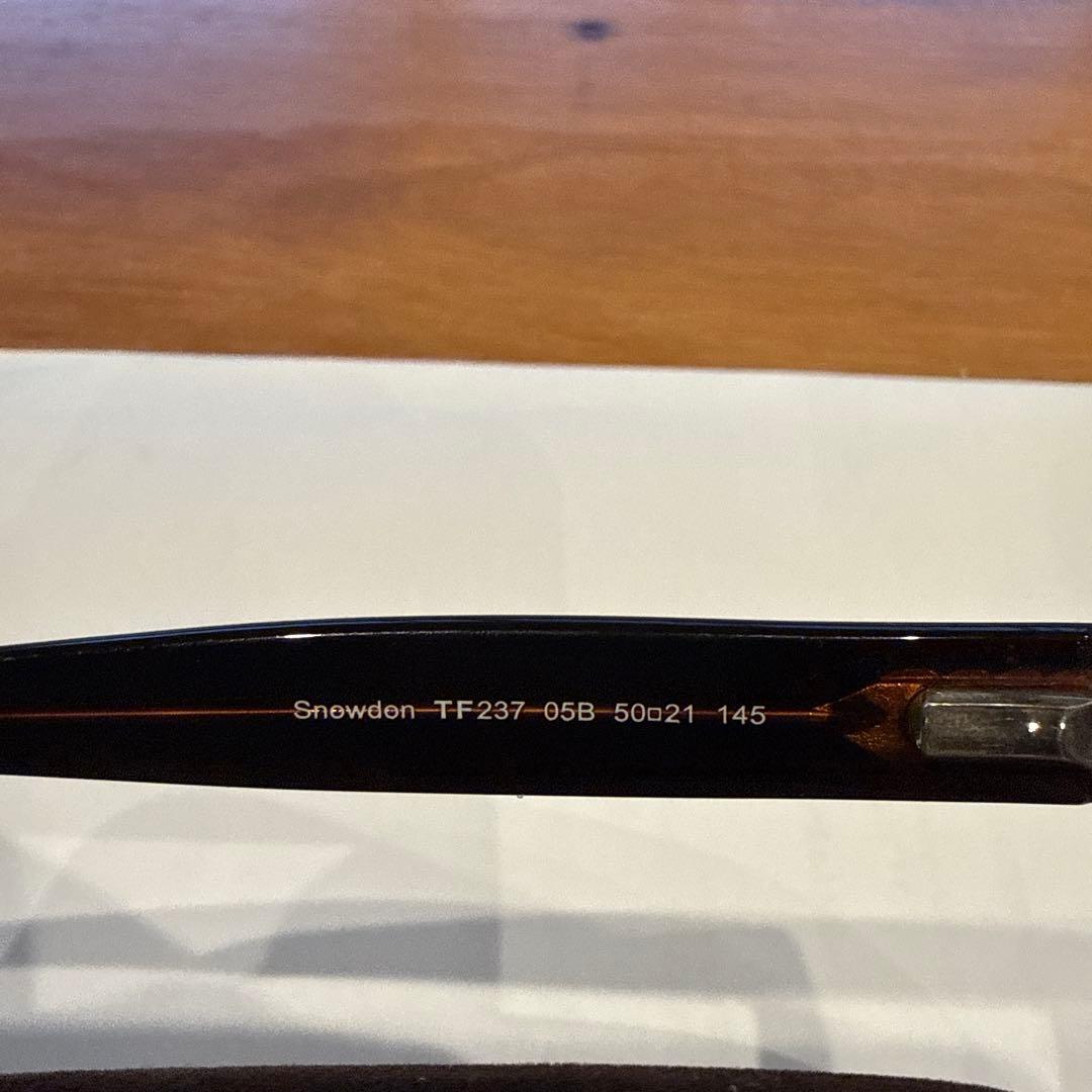 TOM FORD サングラス　ブラウンフレーム