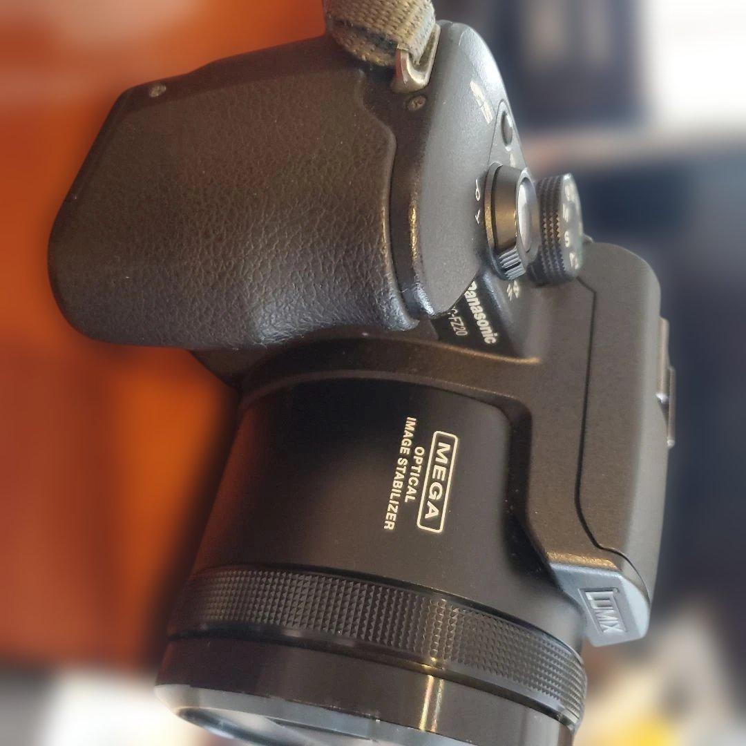 Panasonic DMC-FZ20 デジタルカメラ(中古作動確認済み)