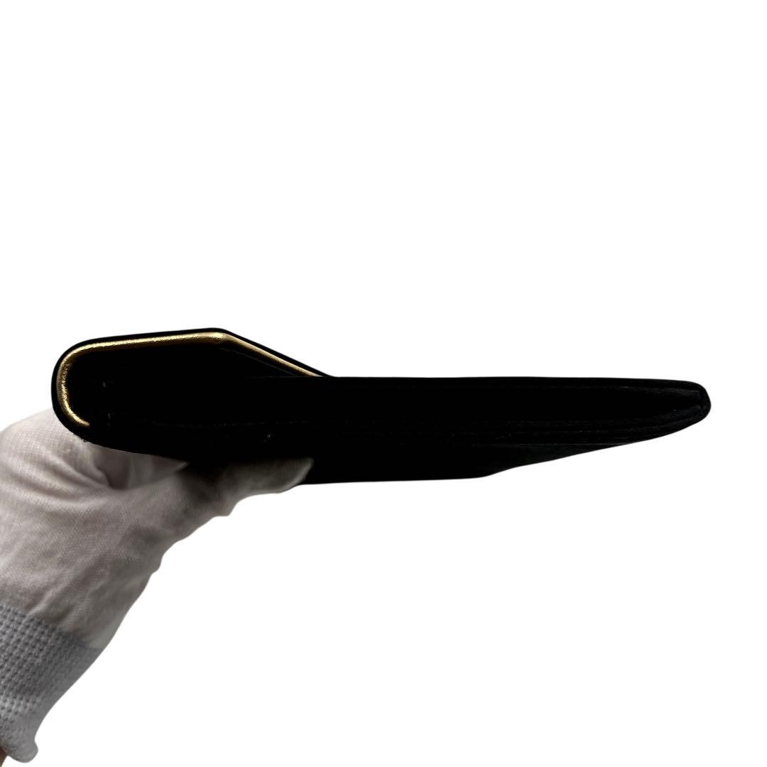 Yves Saint Laurent ブラック クラッチバッグ 9155