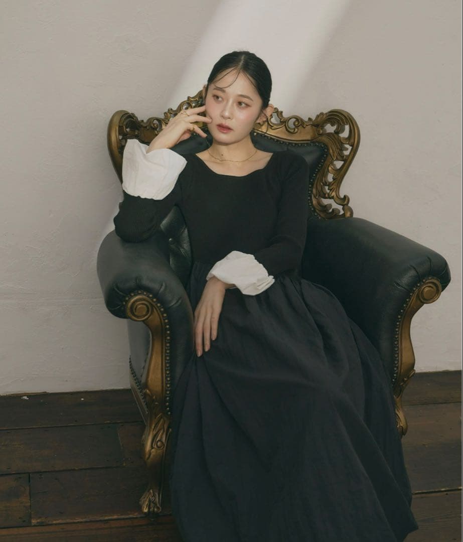 Olu. オルドット ニットドッキングバルーンワンピース black