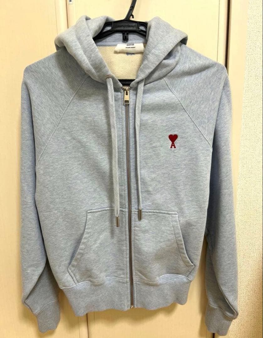 ami paris ジップパーカー　s アミパリスジップパーカーAmiParis