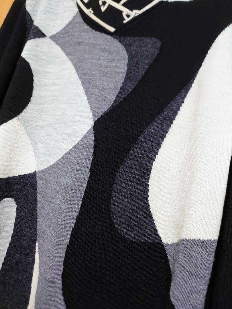 最終価格★極美品★レオナール★ウール チュニック ★４２ ブラック