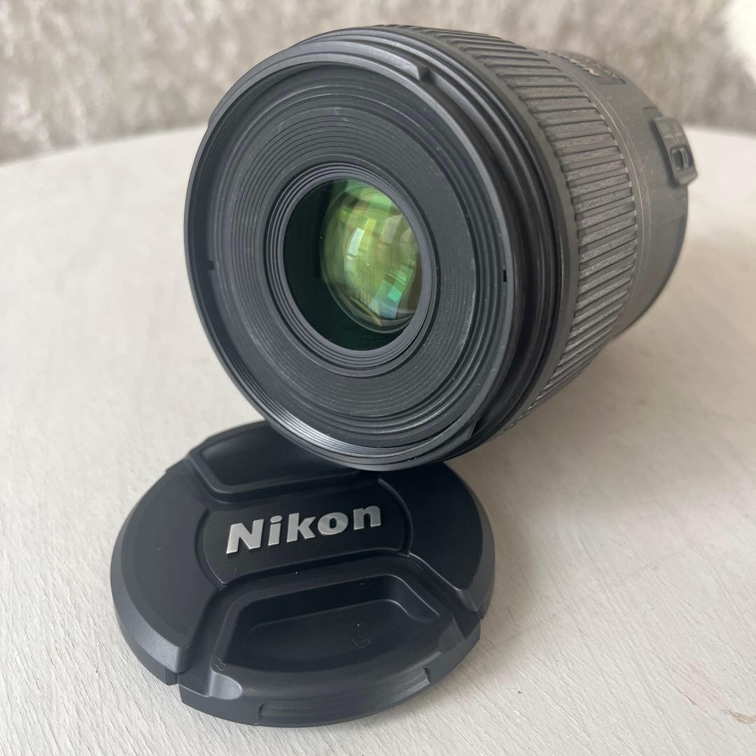 【月】ニコンAF-S Micro NIKKOR 60mm f/2.8G