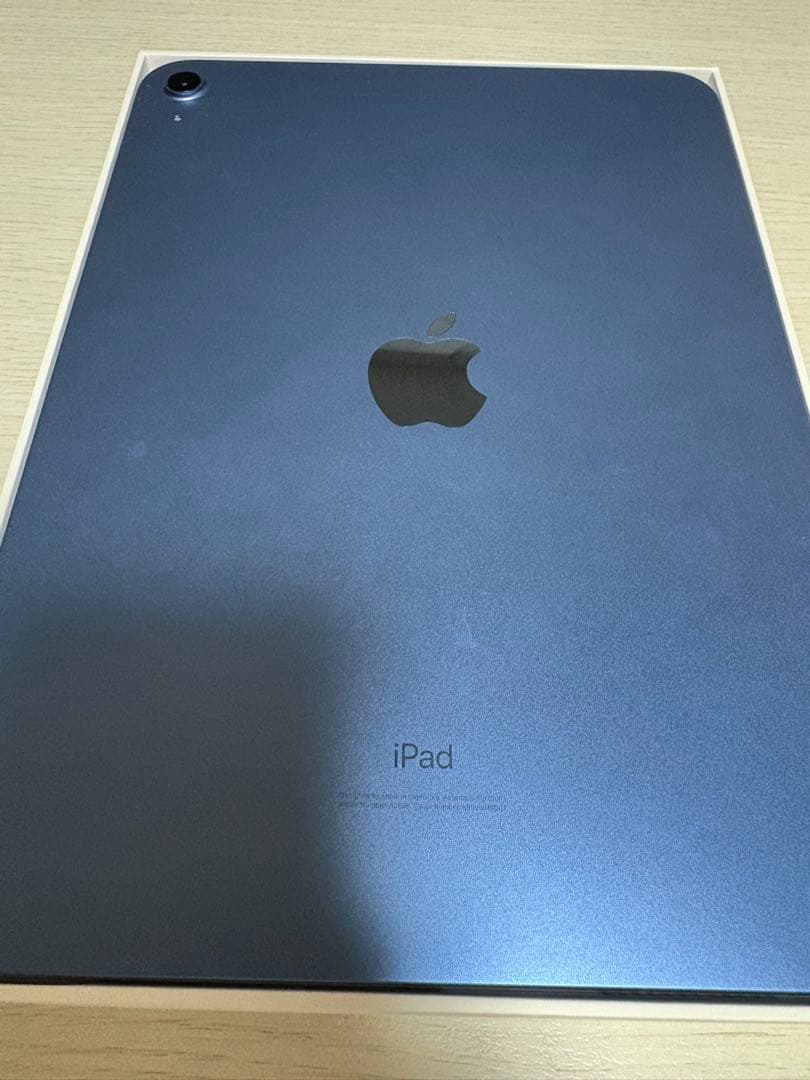 【即日発送】iPad 第10世代 本体 64GB ブルー 純正充電器・ケーブル付
