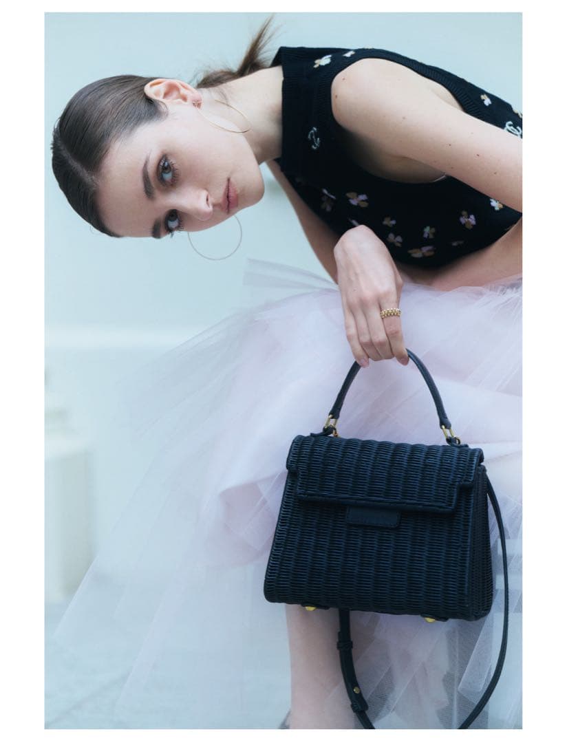 【新品】Bluelea レザーラタンバッグ Black