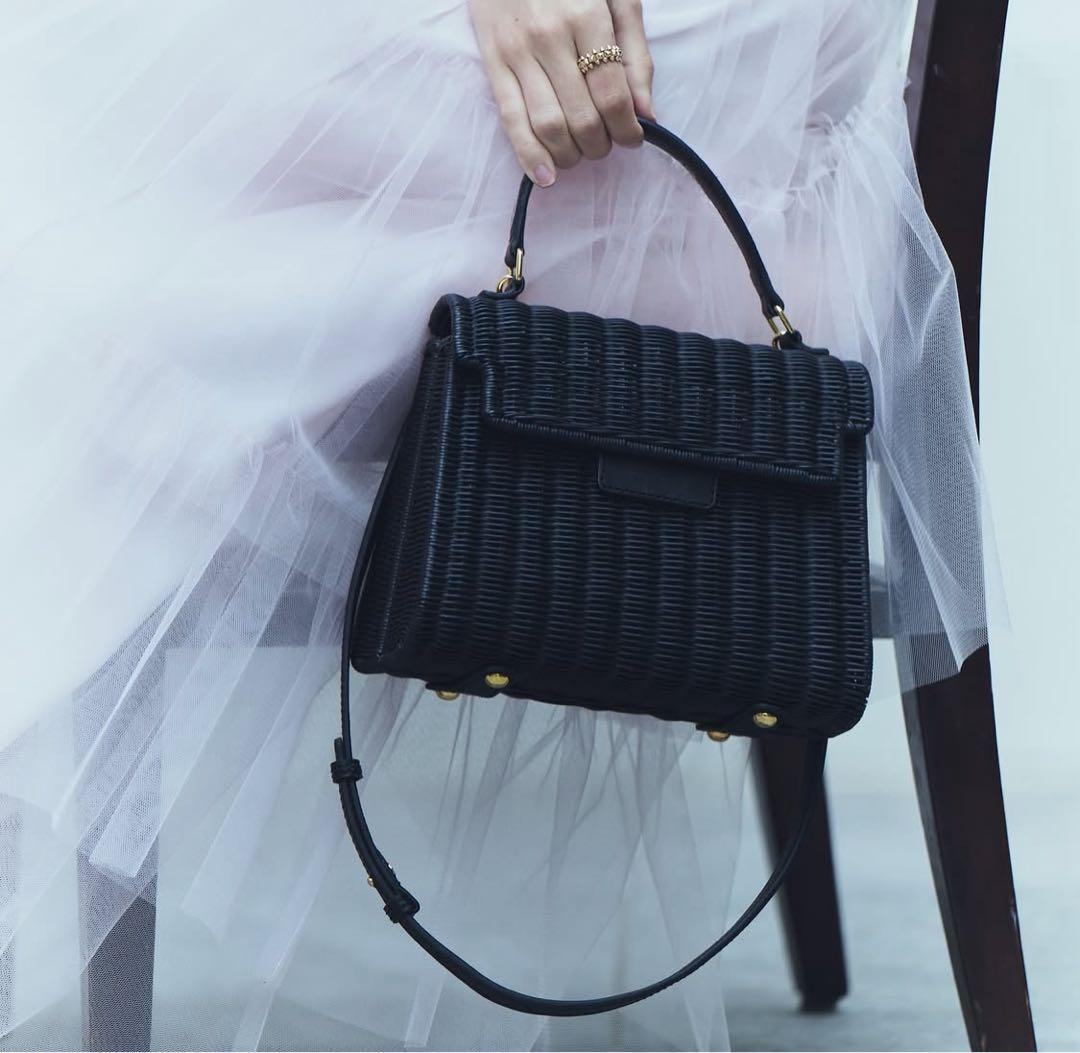 【新品】Bluelea レザーラタンバッグ Black