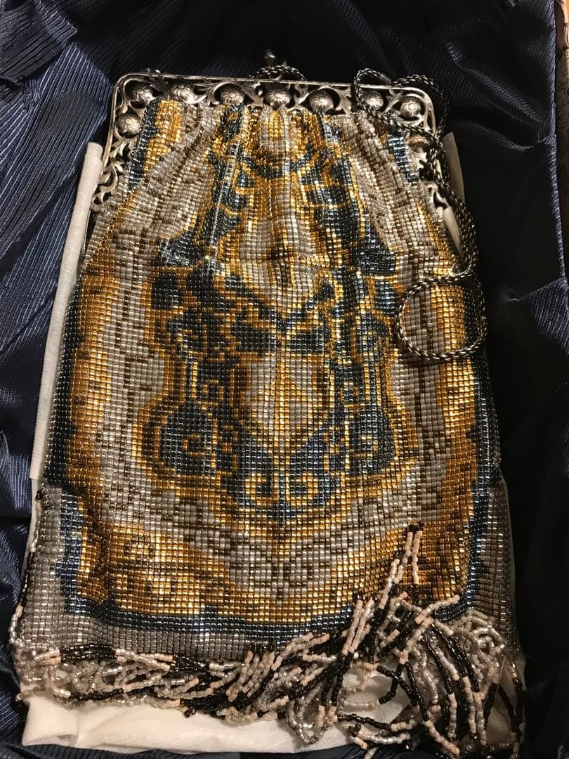 オーダーメイドのフランスビーズ装飾 パーティーバッグ