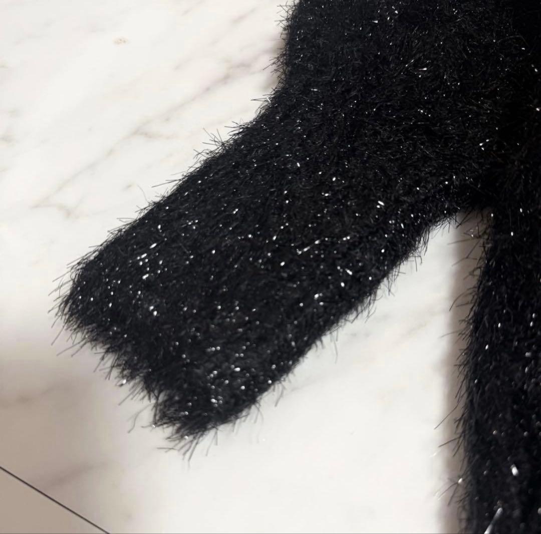 【新品タグ付き】完売品✨️アルアバイル シャイニー フェザー カーディガン 黒