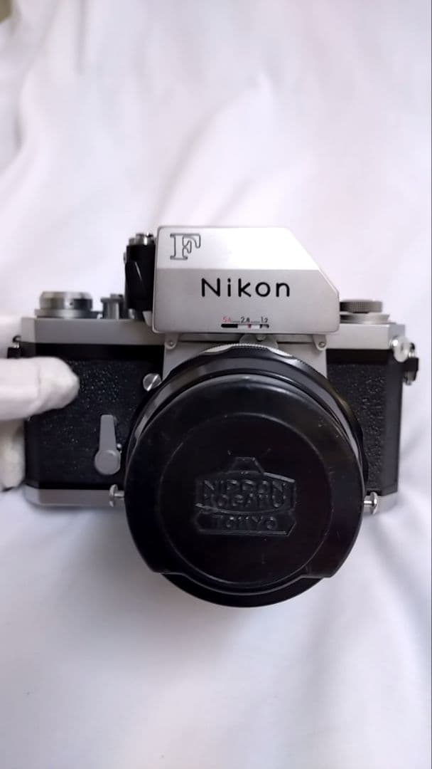 Nikon F フィルム一眼レフカメラ Nikkor-Pレンズ付き