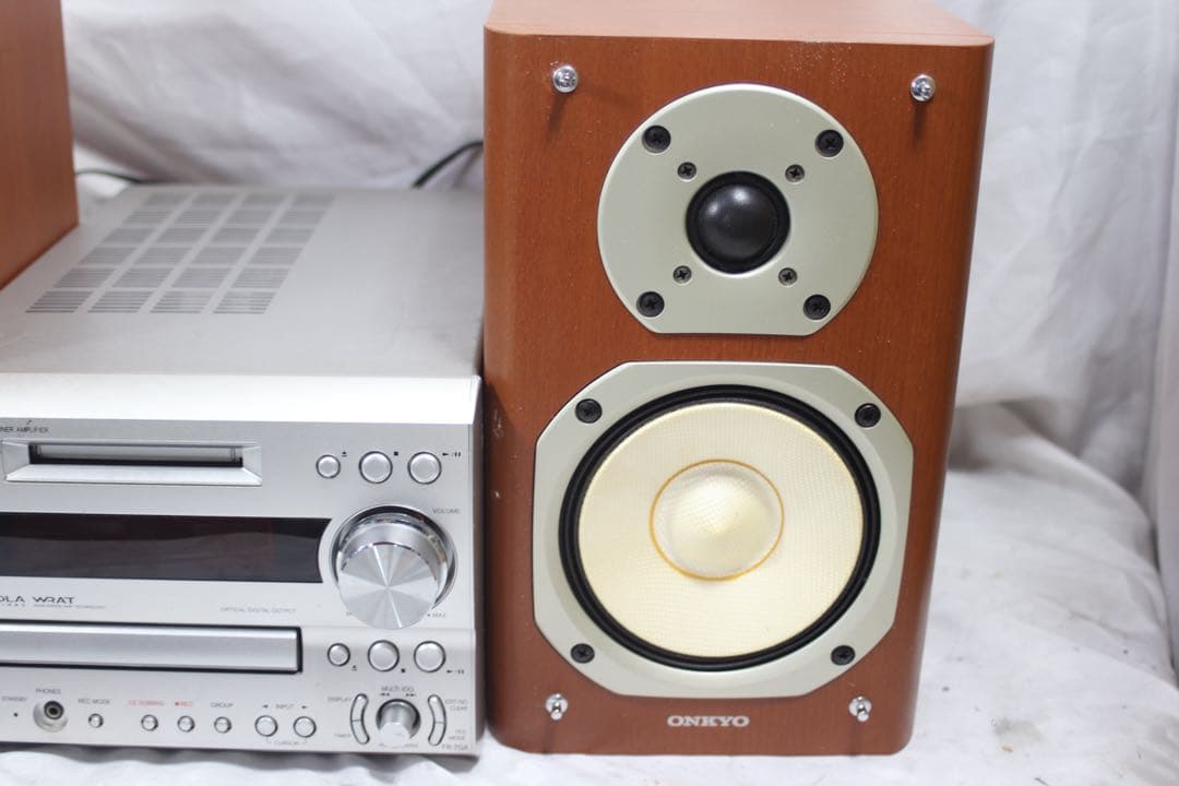 ONKYO オンキョー　オンキヨー　CD/MD コンポ FR-7GX