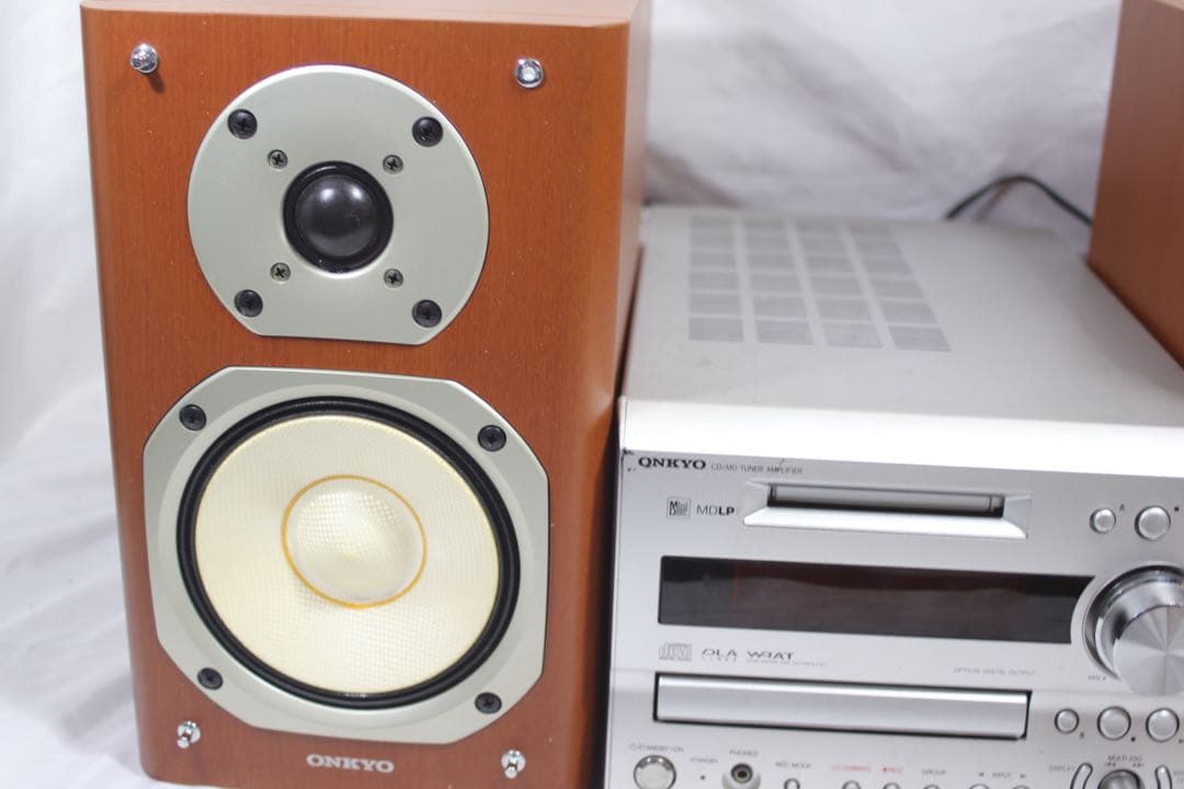 ONKYO オンキョー　オンキヨー　CD/MD コンポ FR-7GX
