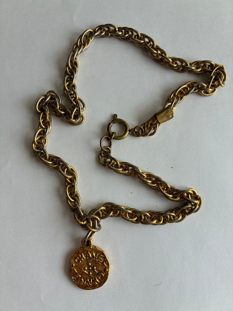 CHANELビンテージネックレス