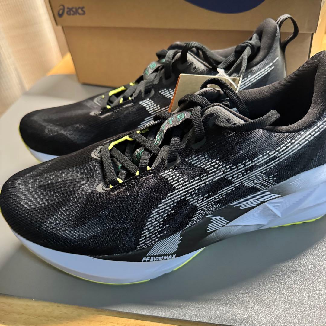 アシックス　ノヴァブラスト5 26.5cm Black/Blue Fade