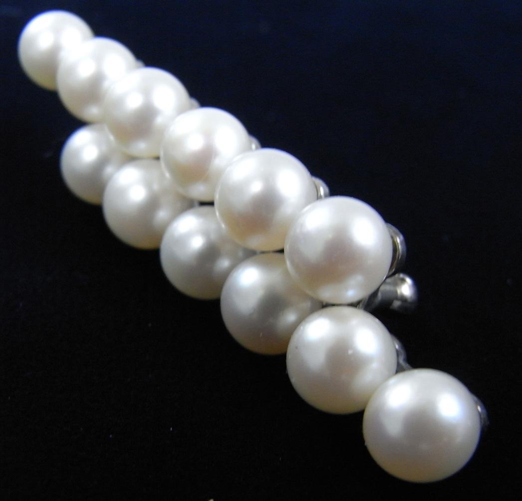 ★925シルバー(銀製)・１２粒アコヤ真珠（本真珠）アンティークブローチ★