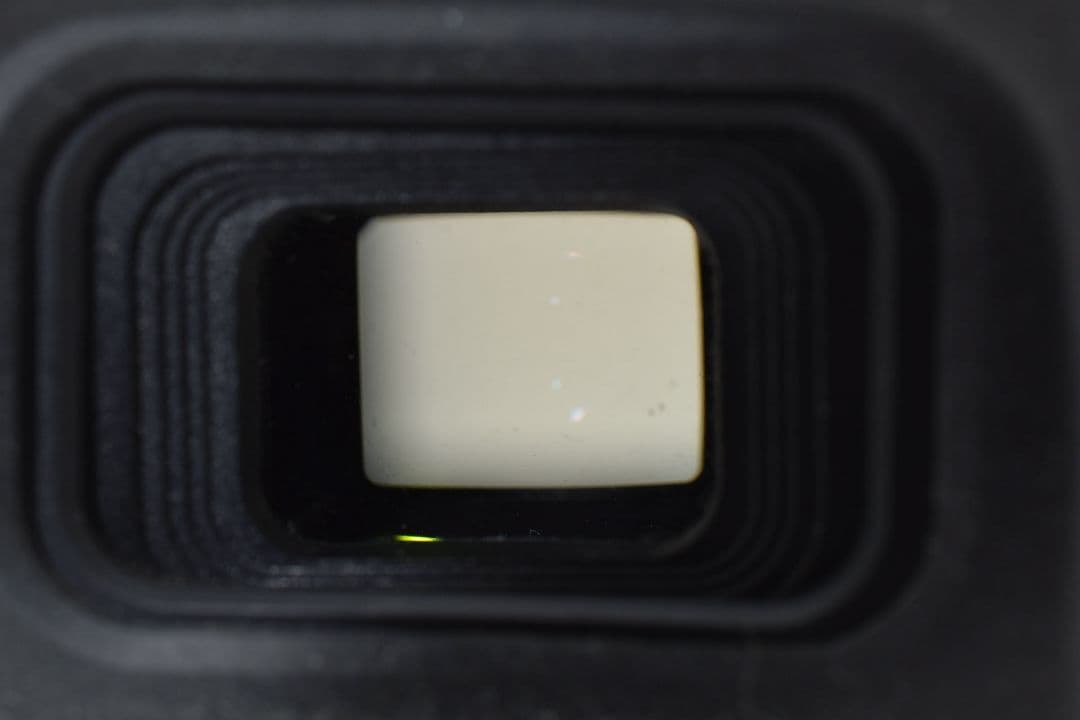 美品✨Nikon D5200✨高画質 高性能AF✨標準ズームセット 手ブレ補正