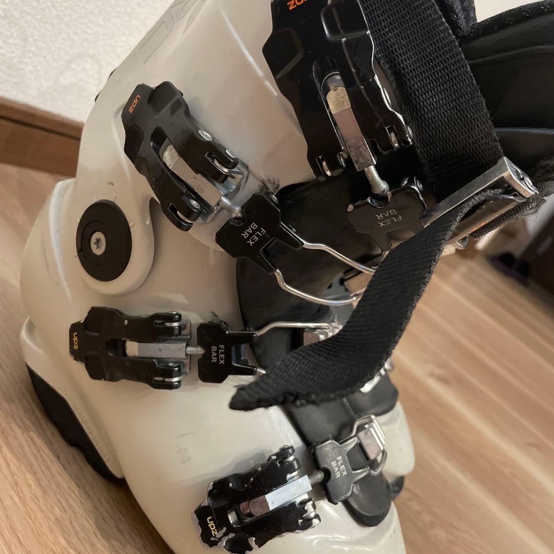 upzブーツ　スノーボード　アルパイン