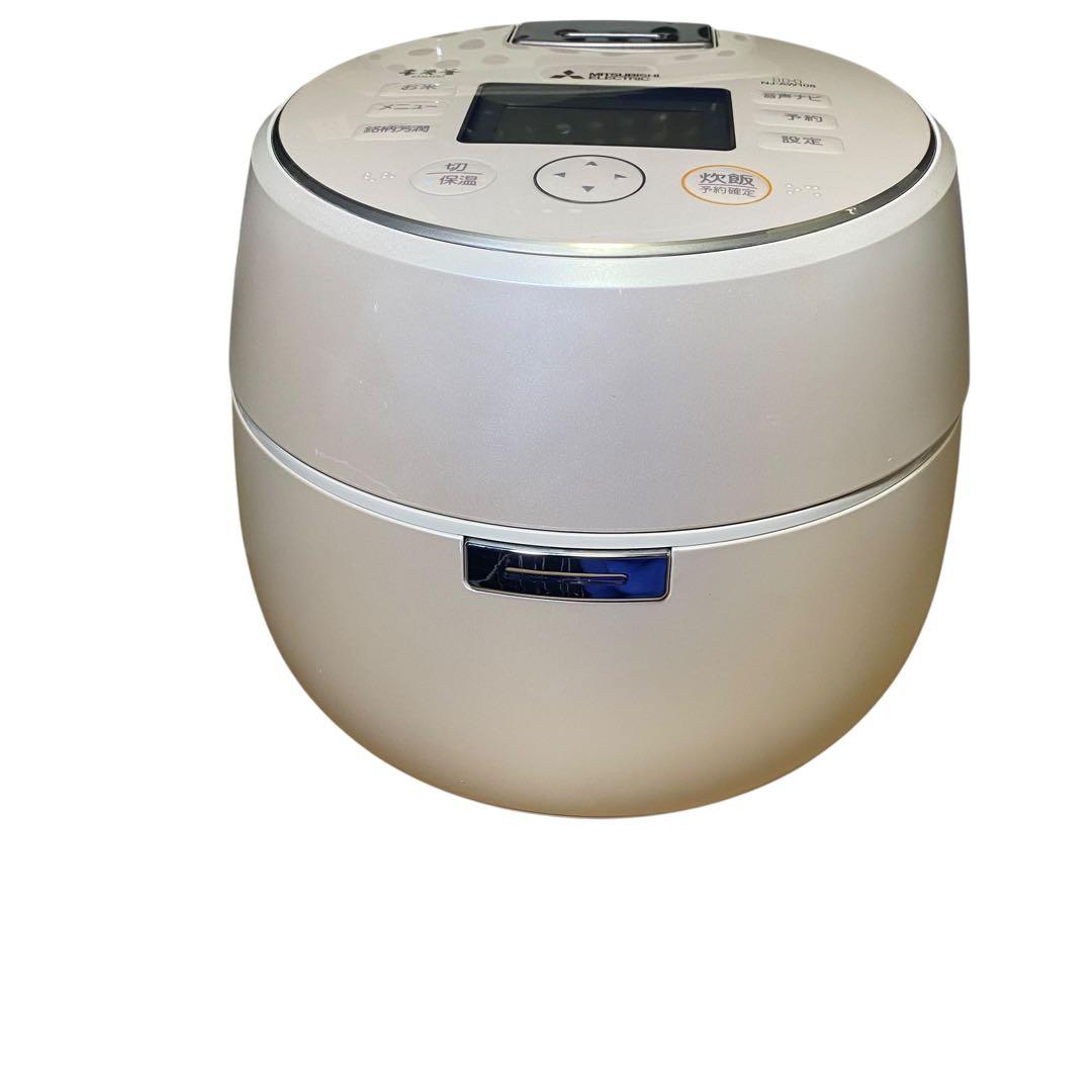 美品✨三菱【本炭釜 KAMADO】NJ-AW108-W 5.5合 炊飯器