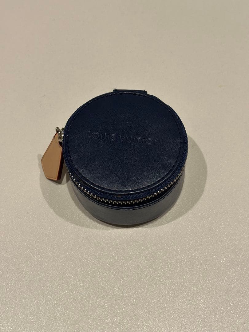 Louis Vuitton ワイヤレスイヤホン レッド