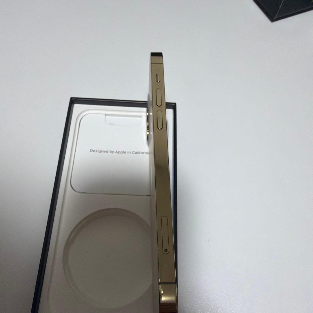 iPhone12Pro 256G ゴールド