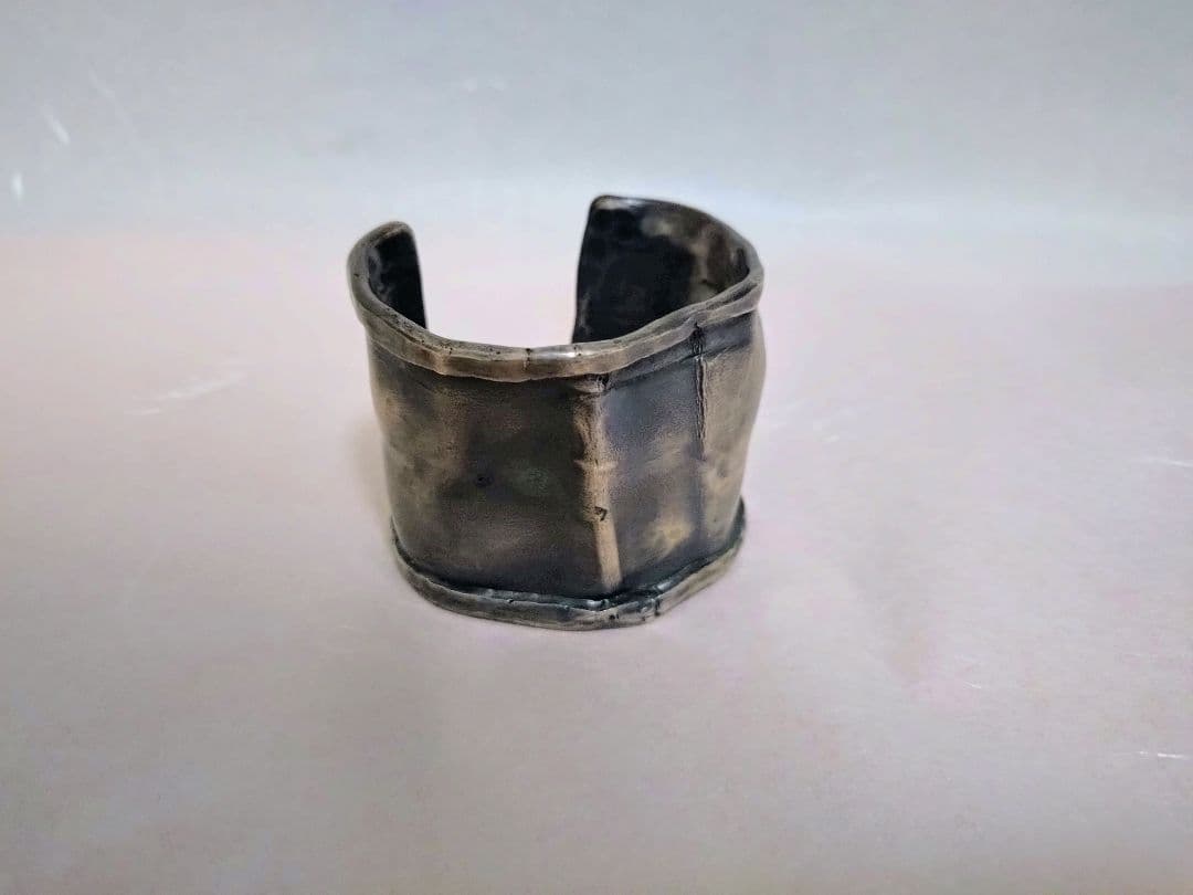 アクセサリー Rusty Thought FOLDS BANGLE LONG