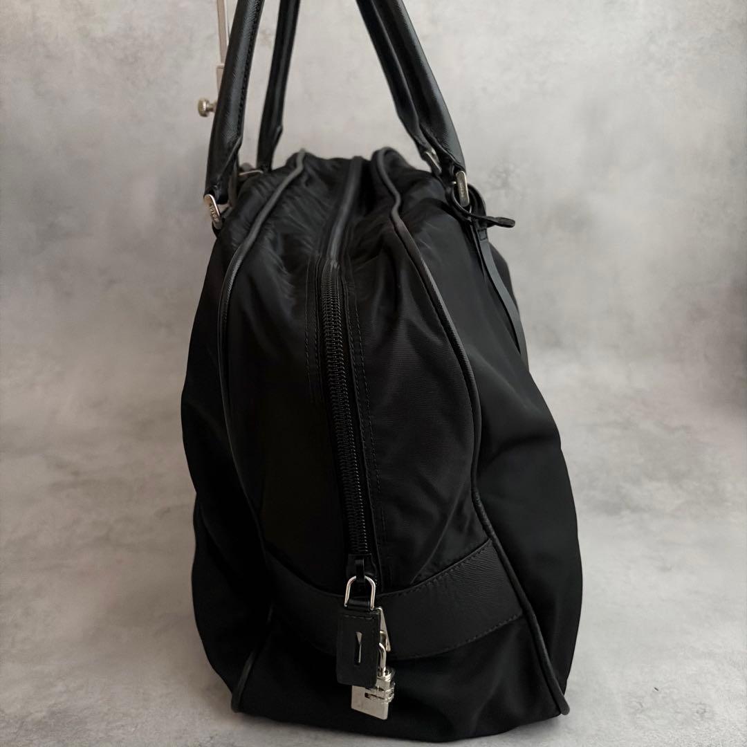 【美品✨】PRADA ボストントート　ナイロン×サフィアーノレザー　黒　三角ロゴ