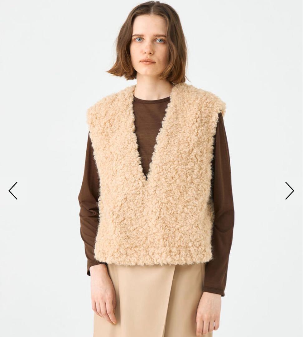 新品未使用　Ballseyミックスファー Vネックベスト