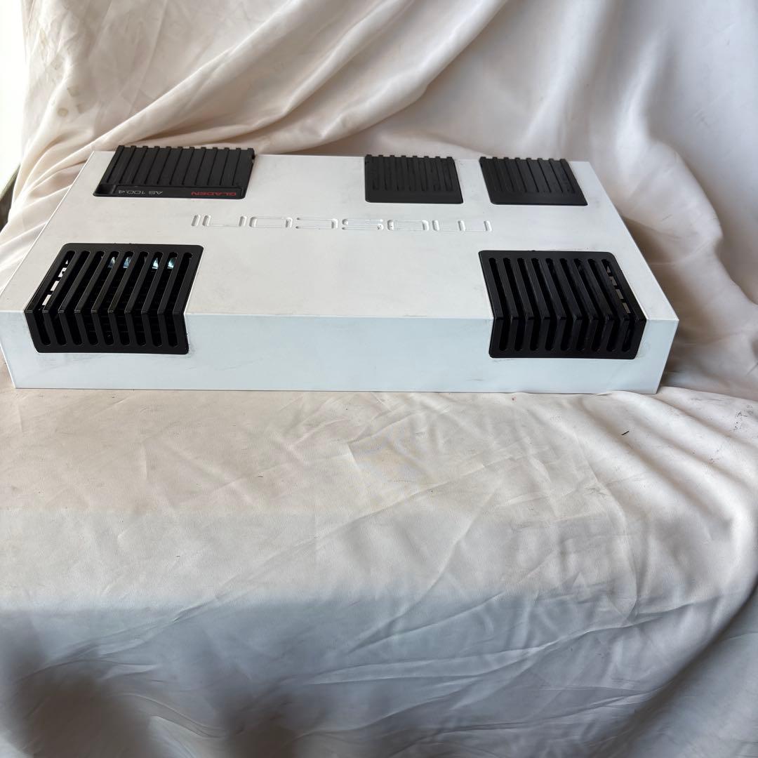 モスコニカーオーディオ用アンプ「Mosconi AS 100.4 ケーブルセット