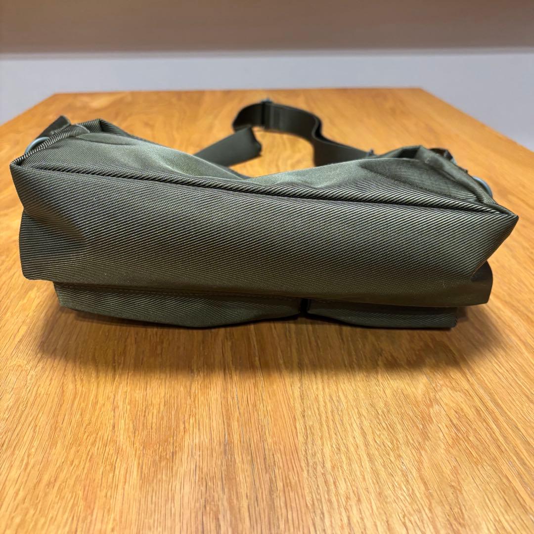 ポーターユニット ショルダーバッグ カーキ