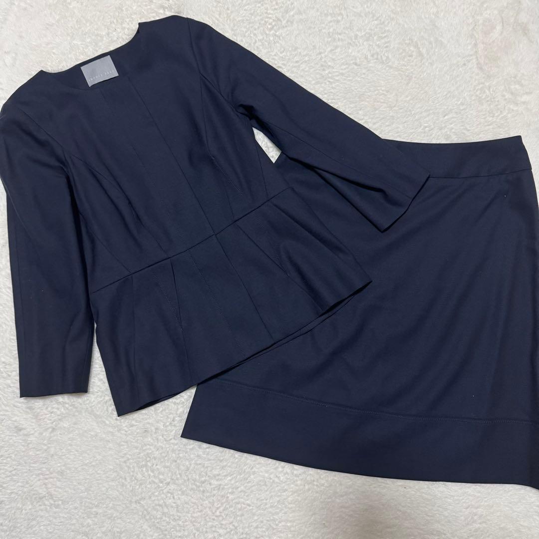 美品 セオリーリュクス スカートスーツ ノーカラー ネイビー 38