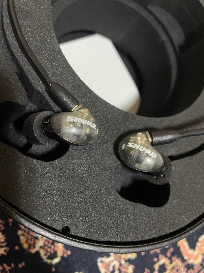 SHURE AONIC4 高遮音性 有線イヤフォン SE42HYBK+UNI-A