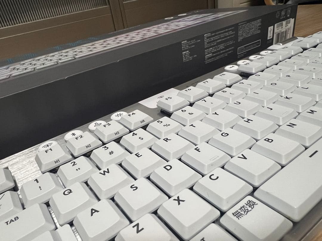 Logitech G913 TKL ホワイトキーボード