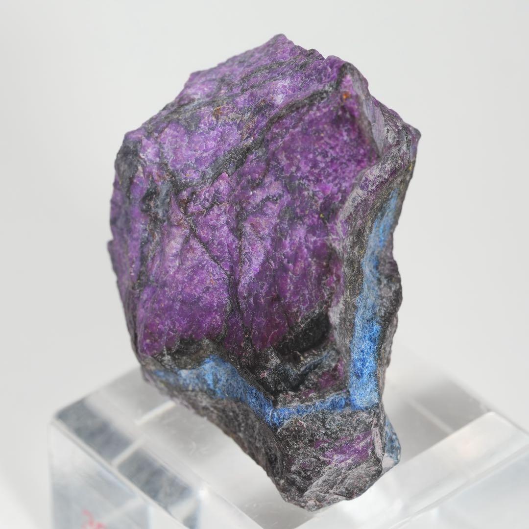 【希少】【最高級】スギライト、リヒテライト　38×32×20mm