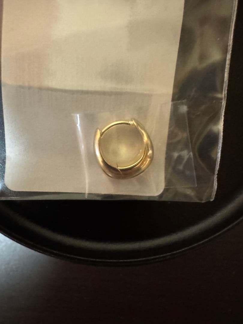 【TOM WOOD】トムウッド Ice Huggies Gold ピアス 片耳