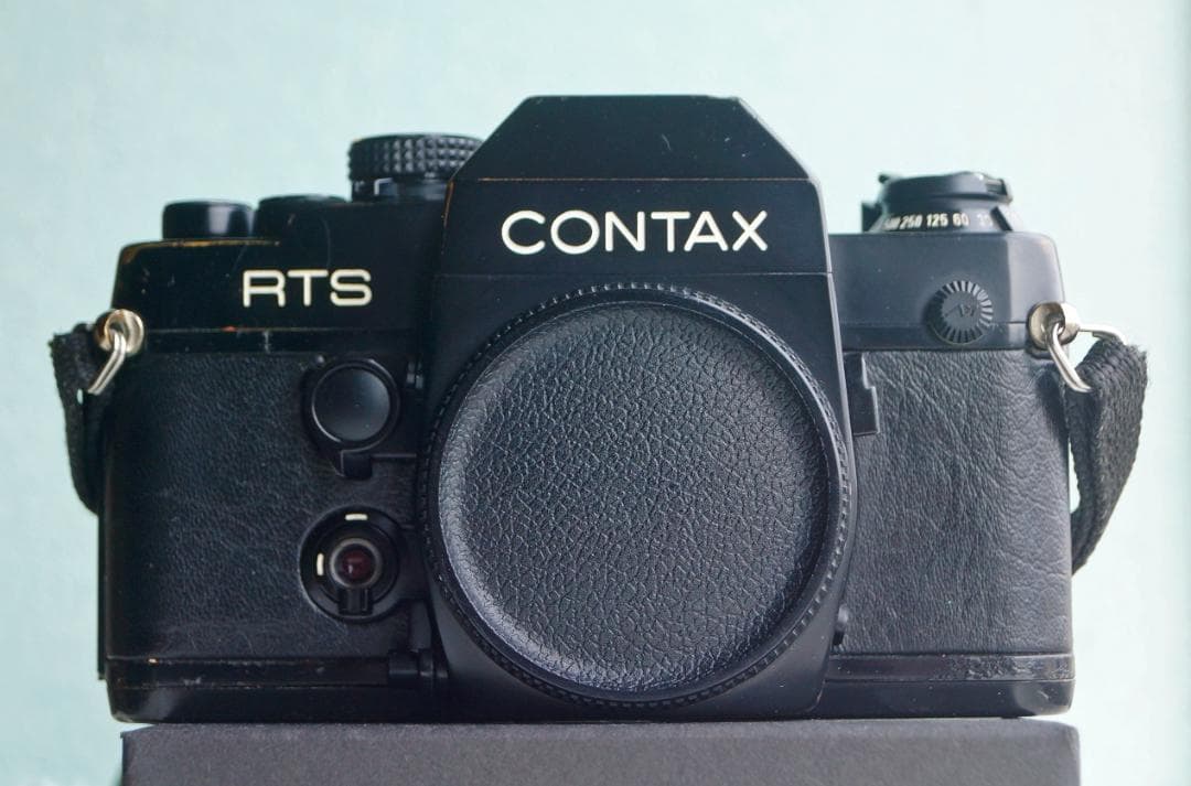 【ジャンク】CONTAX RTSⅡ Quarts 一眼レフカメラ