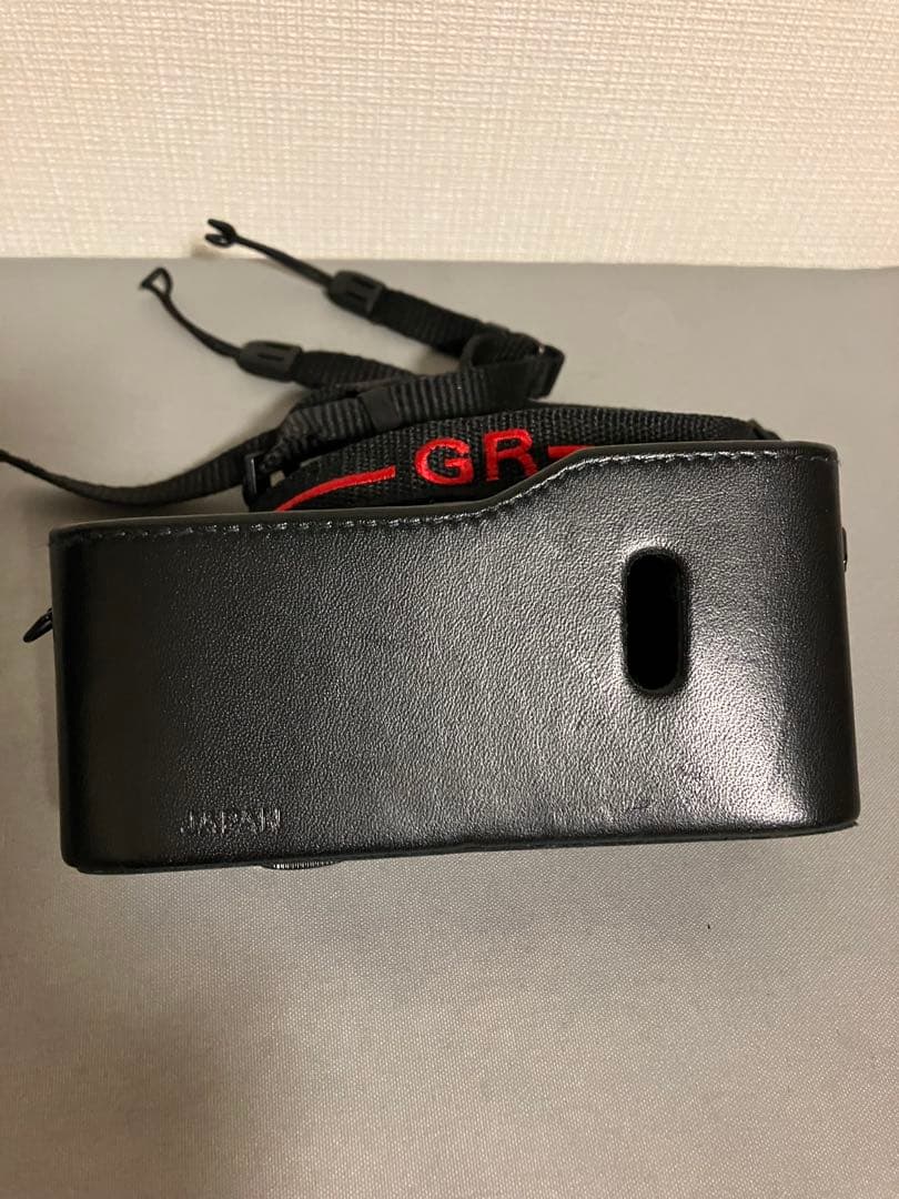 RICOH GR1 フィルムカメラ 純正ボトムケース付き