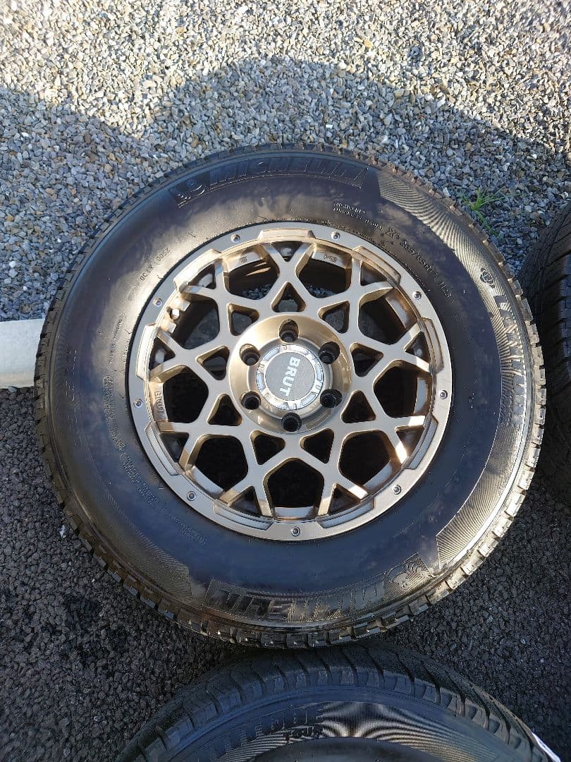 プラド150 BRUT 17インチ 夏タイヤホイールセット