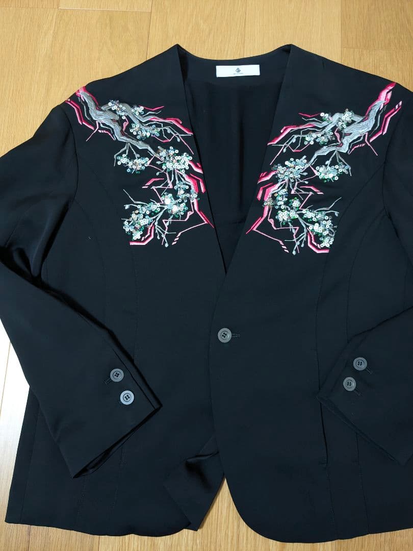 ダイエットブッチャー　桜　sakura ノーカラージャケット　極美品　サイズ3