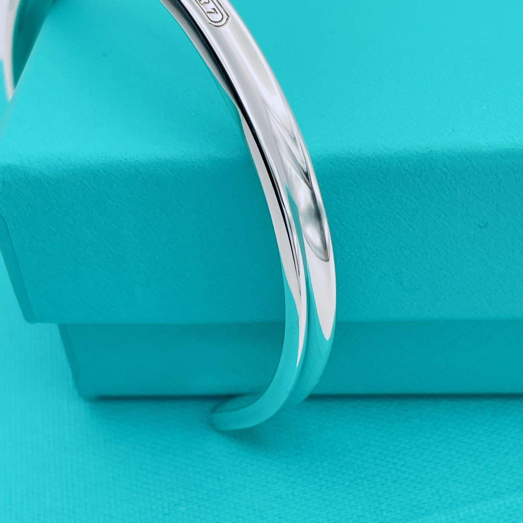 Tiffany & Co. バングル　ブレスレット　カフ　ナロー　シルバー925