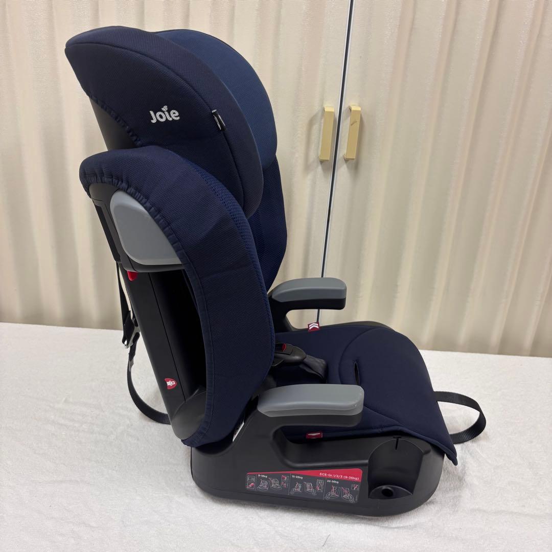 クリーニング済　☆美品☆　1才半〜12才　ジョイー　ジュニアシート　エレベート