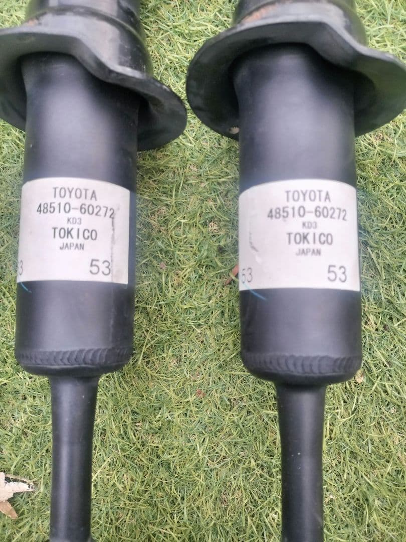 ランクル　プラド　150　 後期 ガソリン 純正ショックアブソーバー