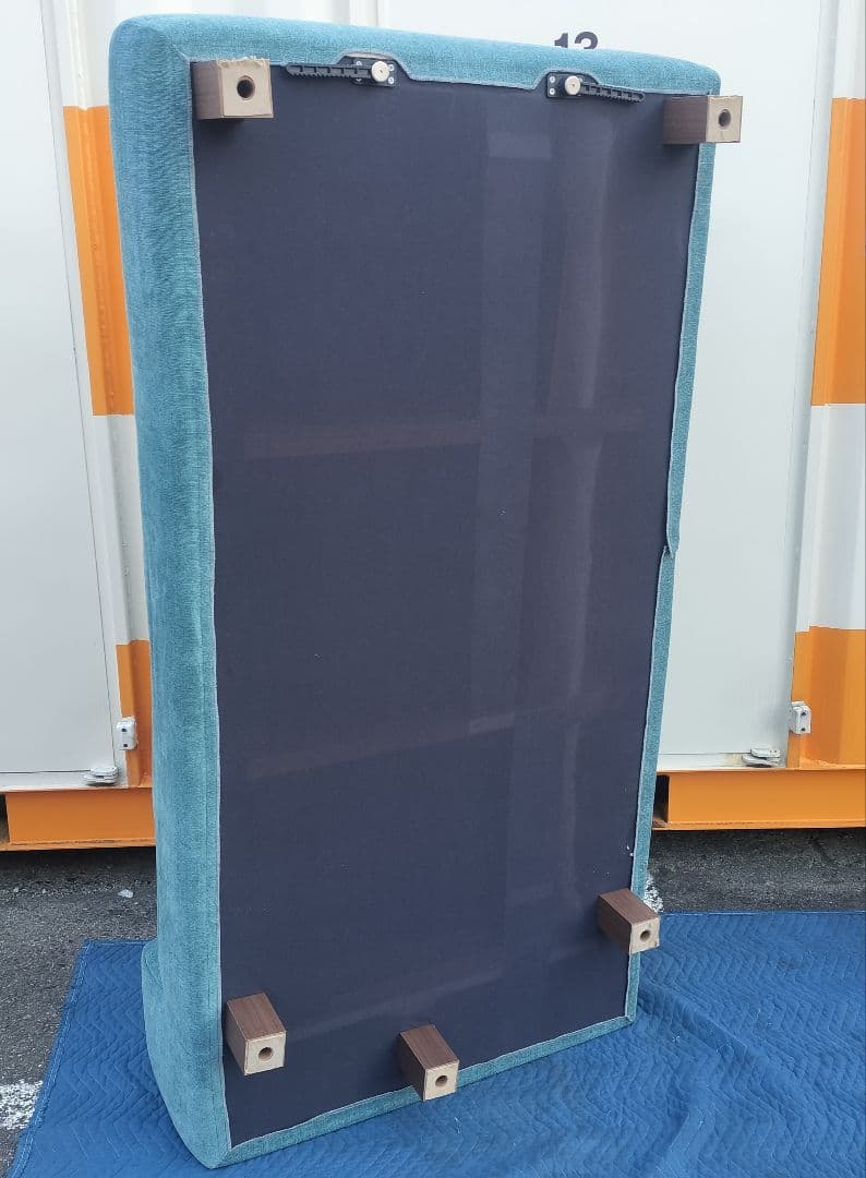 ノイエス「NOYES」Decibelシリーズ ローソファ