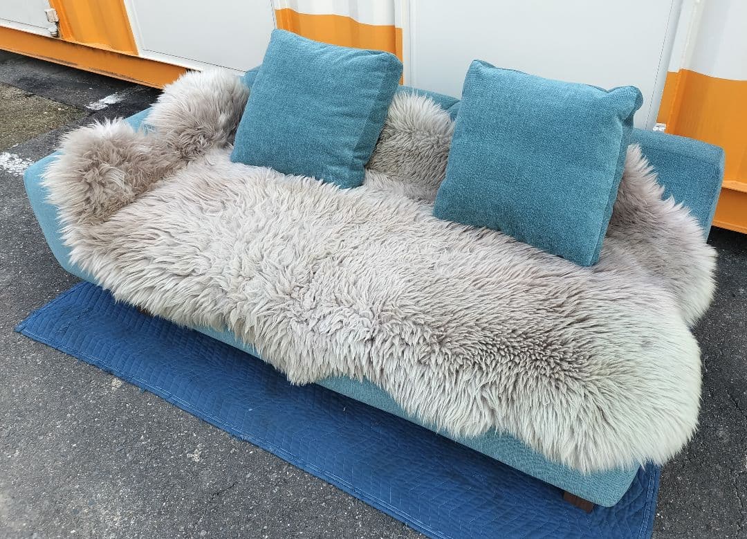 ノイエス「NOYES」Decibelシリーズ ローソファ