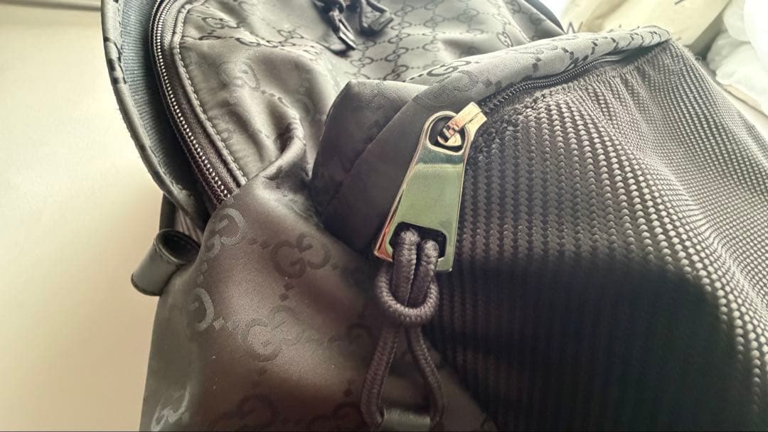 GUCCI GG ナイロン ミディアム バックパック