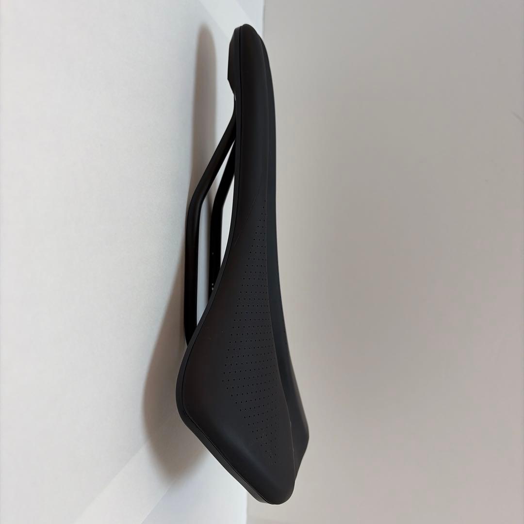 ロディ　スペシャライズト　PHENOM EXPERT サドル　155mm