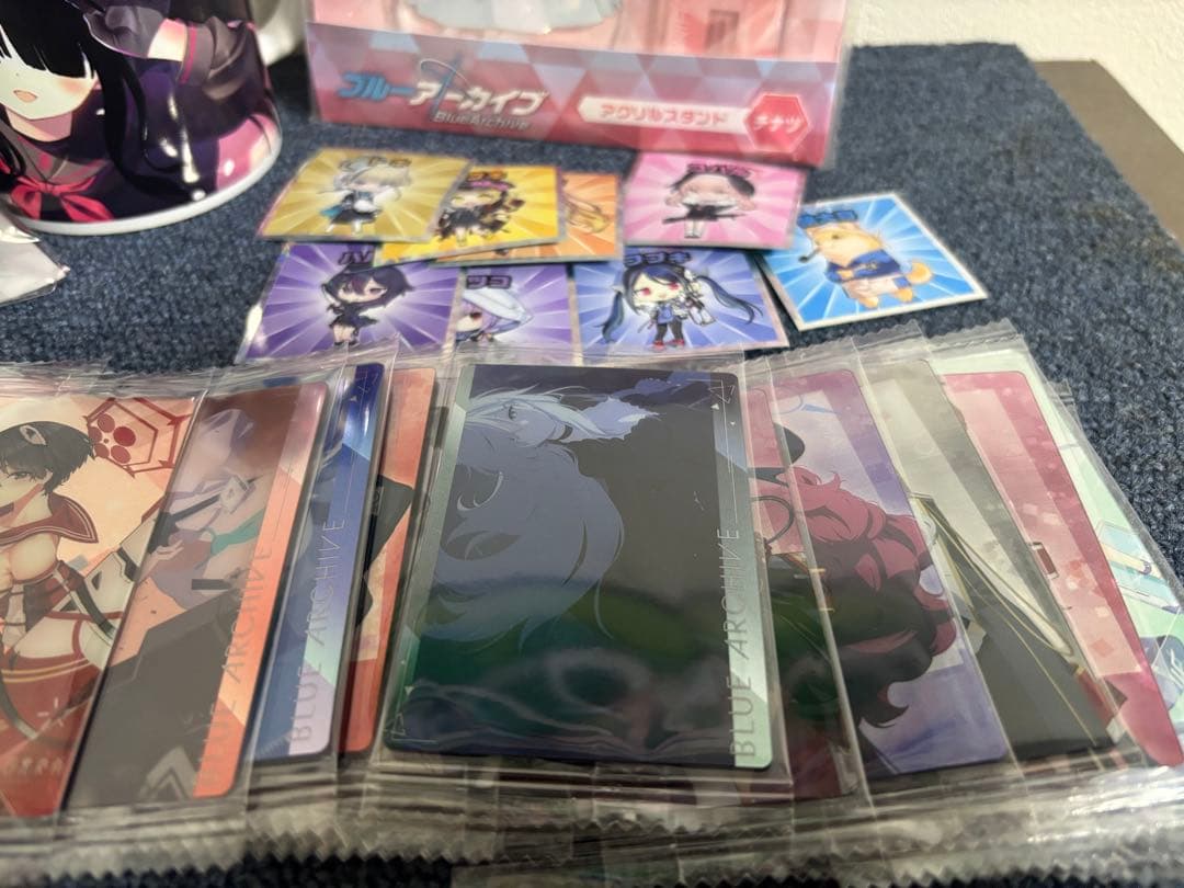 ブルーアーカイブ プラナ ワイヤレスヘッドホン ANIMA AOW03 他グッズ