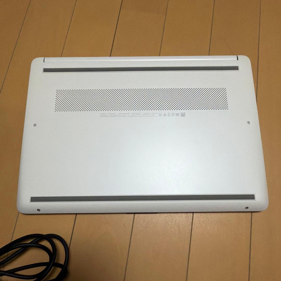 hp ノートPC 14s-fq0521AU(美品)