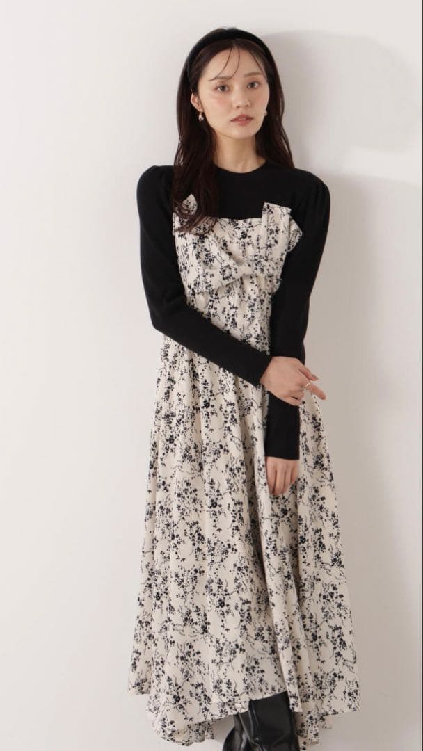 【タグ付き新品】フロントリボン花柄ドッキングワンピース 完売色