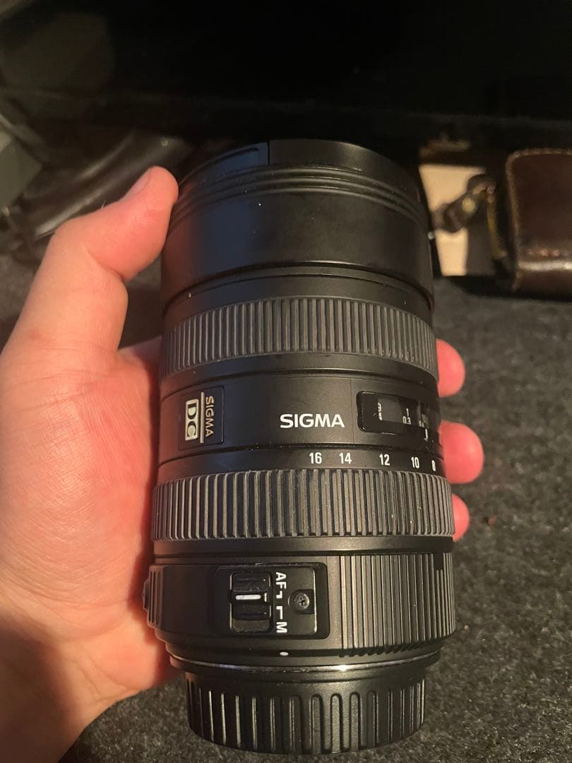 SIGMA 8-16mm f/4.5-5.6 DC HSM 超広角ズームレンズ