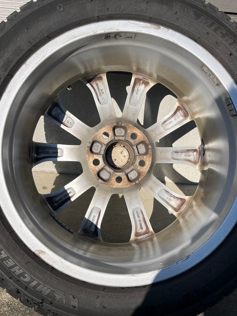 Audi A6純正ミシュランスタッドレス245/45R18【引取限定】